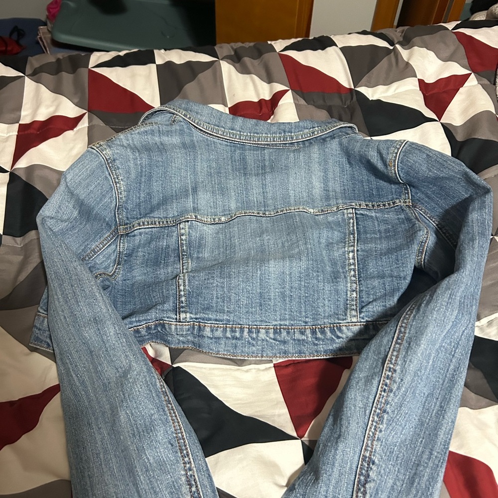 Jean jacket - Picture 3 of 4